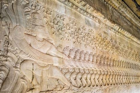 The 'Churning of the Ocean of Milk' Relief: A Symphony of Stone and Myth!