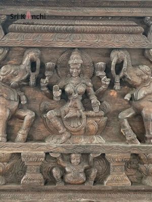 The Gaja Lakshmi Relief: A Testament to Ancient Indian Artistry and Devotion!