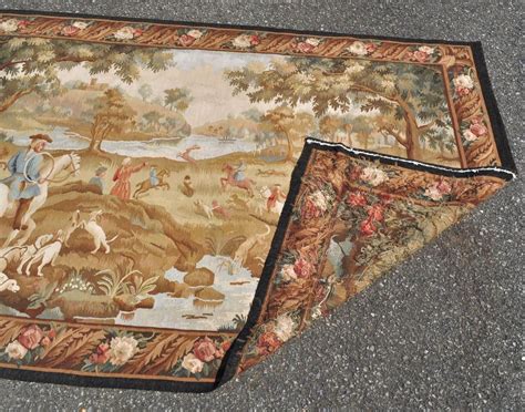 The Hunting Scene Tapestry: Intricately Woven Scenes of Nature and Noble Pursuit!