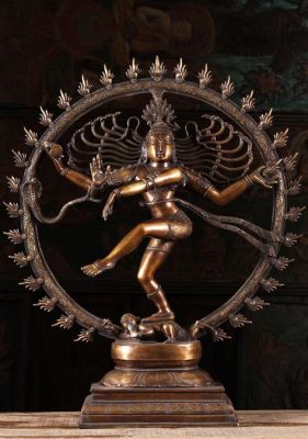 The 'Shiva Nataraja' Sculpture: Dancing Deity Defying Time and Gravity!