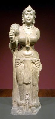 The Yakshi of Didarganj! A Stone Embodiment of Fertility and Regal Grace